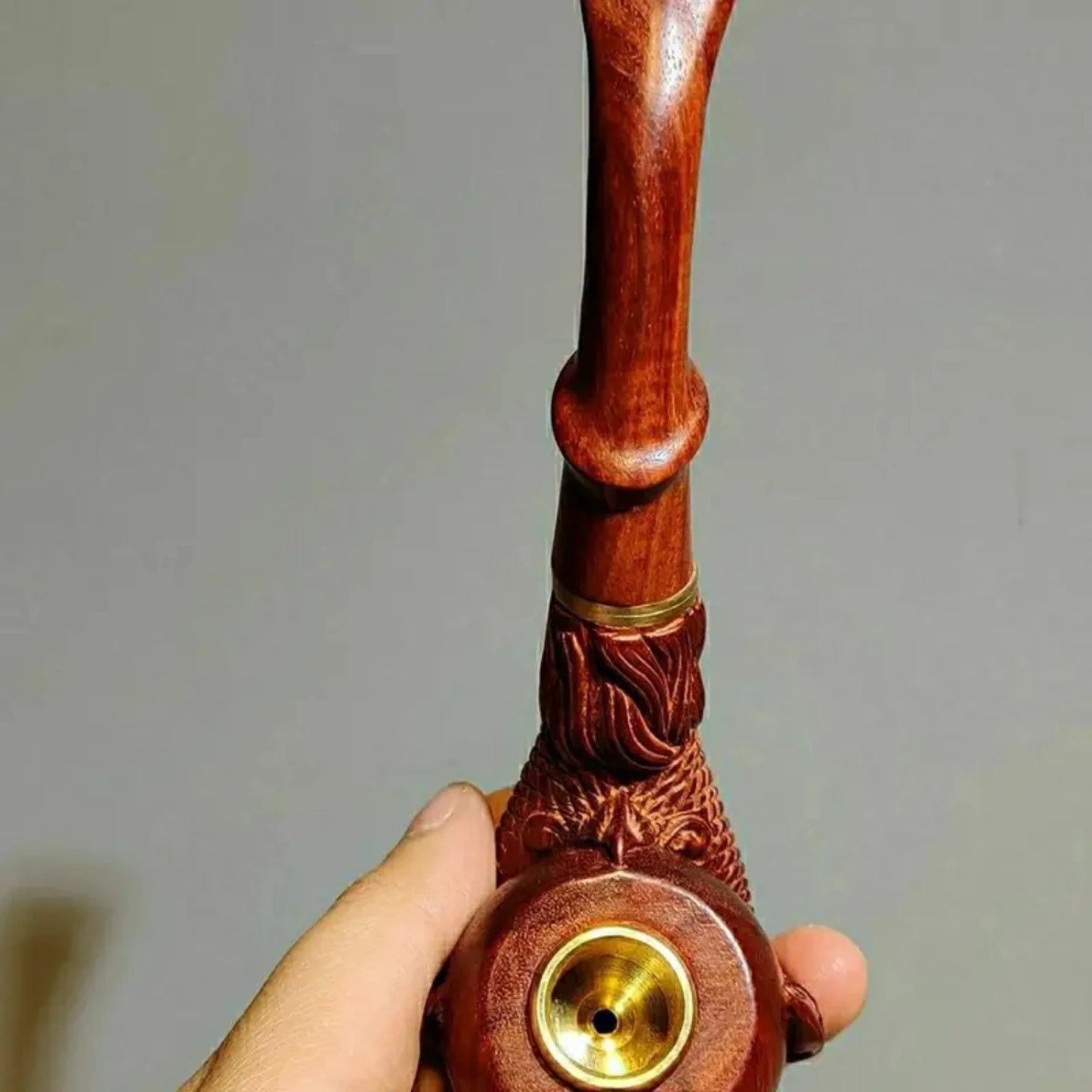 Exquisite solid wood tobacco pipe