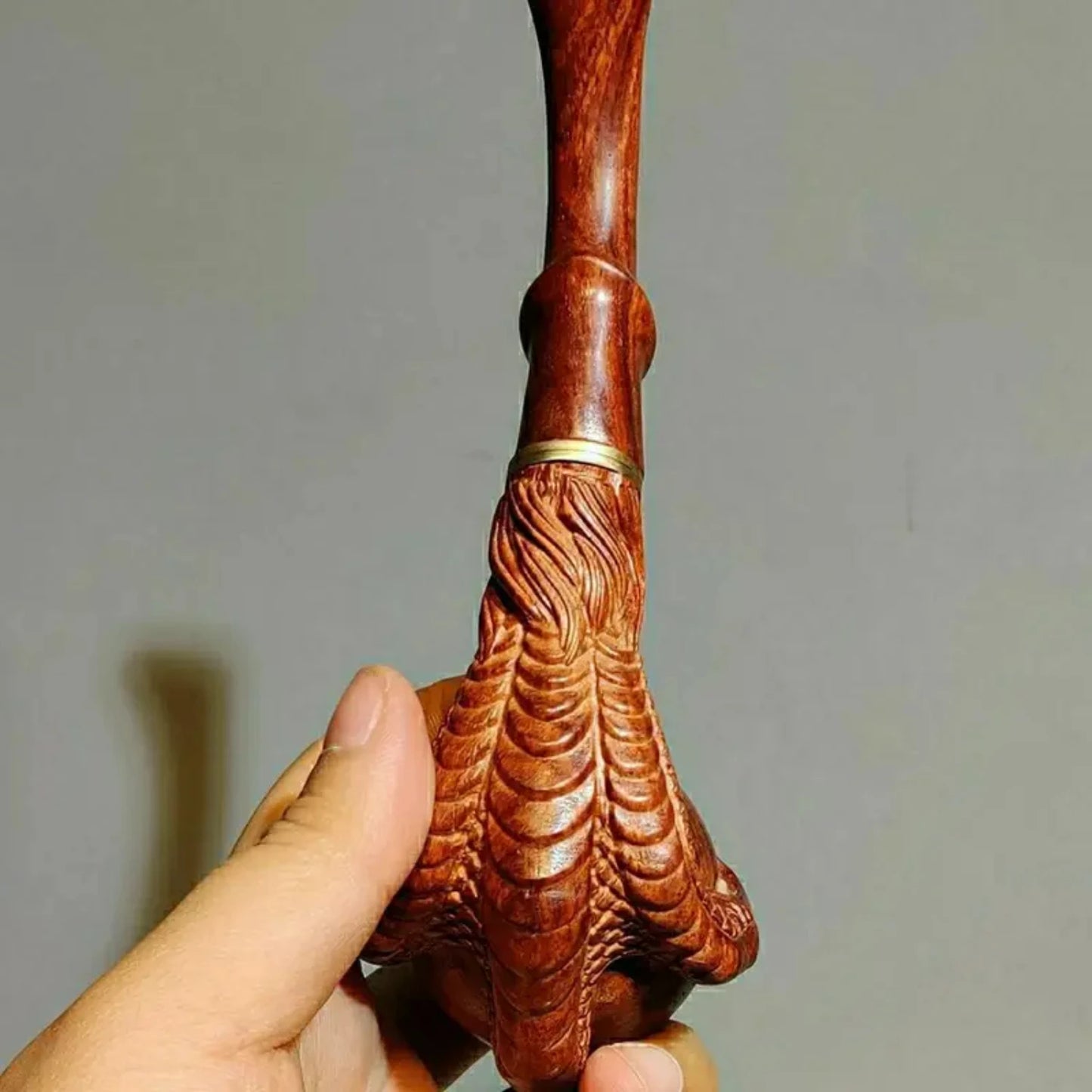 Exquisite solid wood tobacco pipe